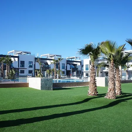 Oasis La Zenia