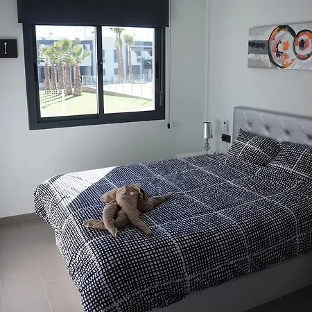 Oasis La Zenia * Orihuela